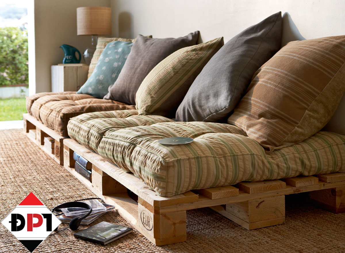 Trang trí sofa pallet theo phong cách vintage, tạo thành không gian nghỉ ngơi ấm cúng