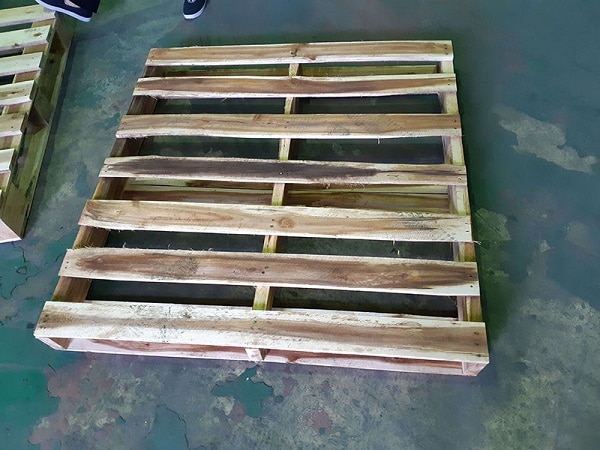 cách đóng pallet gỗ đơn giản